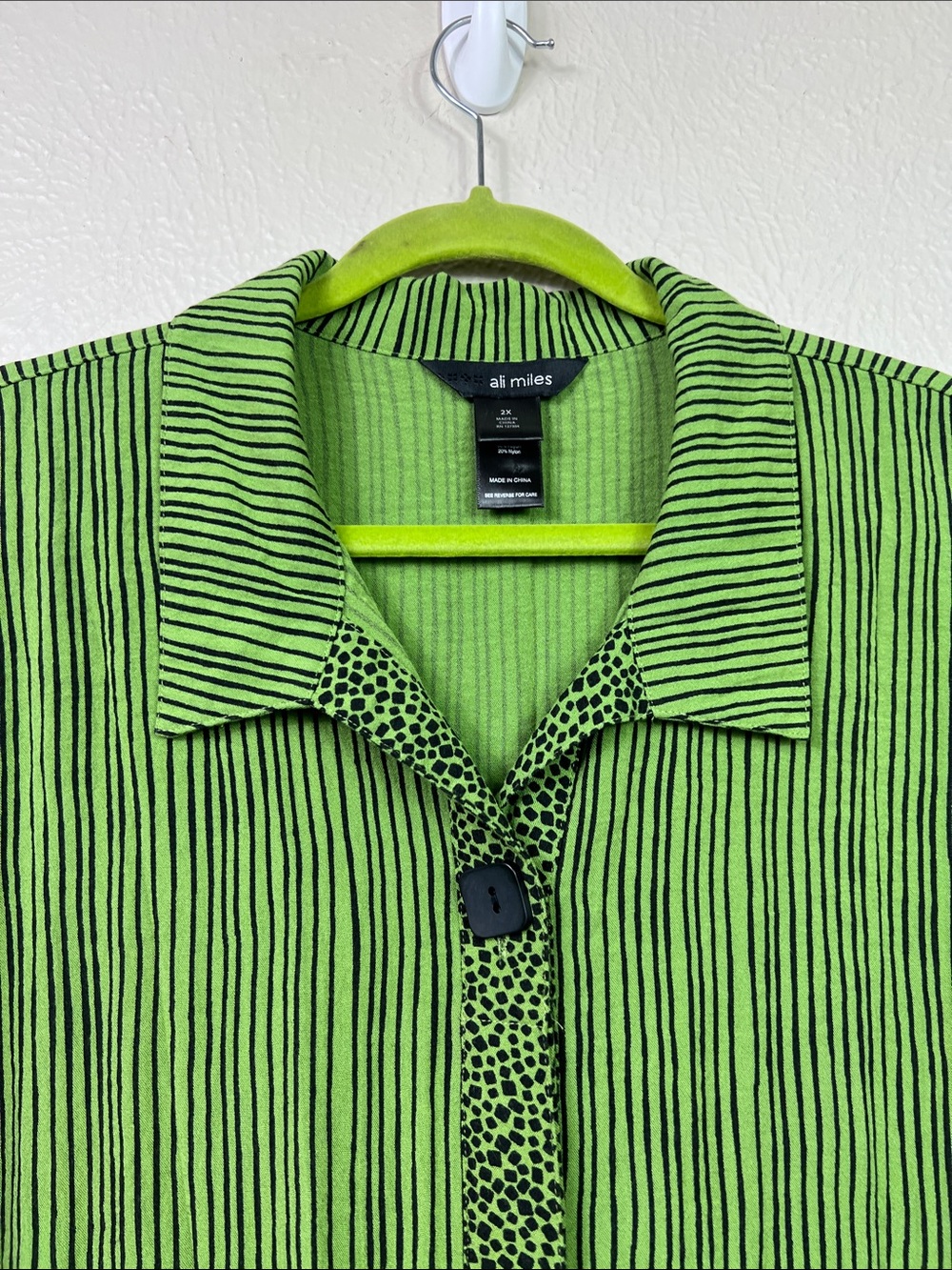 Ali Miles Green & Black Stripe 3/4 Sleeve Button Front Blouse 2X - Picture 5 of 7